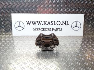 Used Rear brake calliper, left Mercedes CLS (C219) 350 3.5 V6 18V Price on request offered by kaslo auto parts