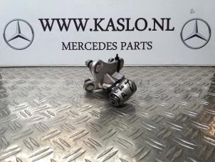 Used Front door hinge, right Mercedes C (W204) 2.2 C-220 CDI 16V Price on request offered by kaslo auto parts