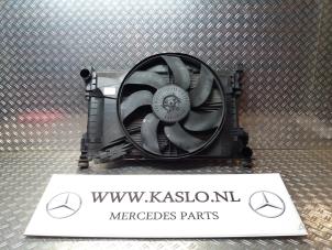 Gebrauchte Kühler Set Mercedes SLK (R171) 1.8 200 K 16V Preis auf Anfrage angeboten von kaslo auto parts