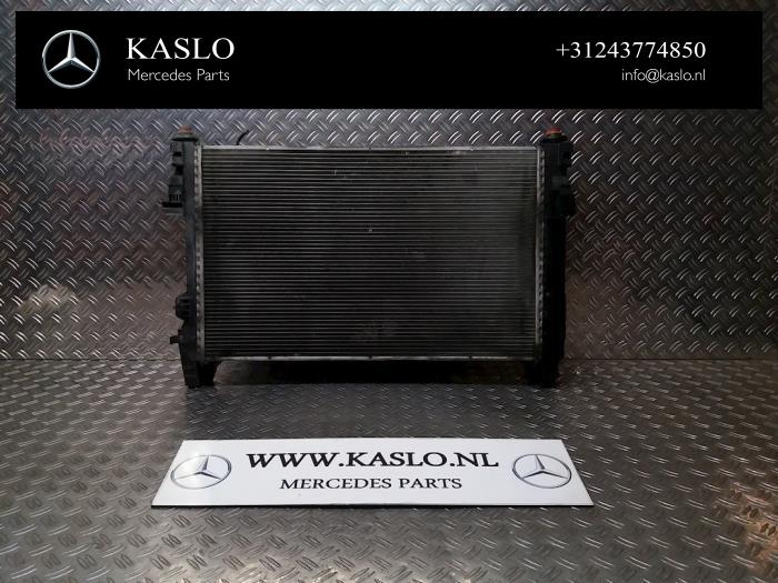 Gebrauchte Kühler Mercedes A (W169) 1.7 A-170 3-Drs. Preis € 50,00 Margenregelung angeboten von kaslo auto parts