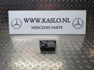 Gebrauchte Zentralverriegelung Modul Mercedes CLS (C219) 500 5.0 V8 24V Preis auf Anfrage angeboten von kaslo auto parts