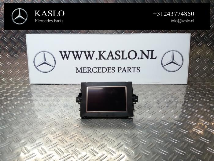 Begagnade Innerdisplay Mercedes C Estate (S204) 1.8 C-180 CGI 16V Pris € 50,00 Marginaltabell erbjuds av kaslo auto parts