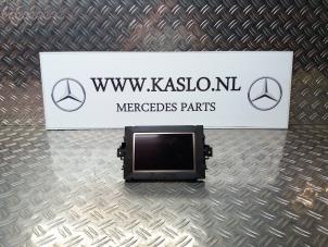 Used Interior display Mercedes C Estate (S204) 1.8 C-180 CGI 16V Price € 50,00 Margin scheme offered by kaslo auto parts