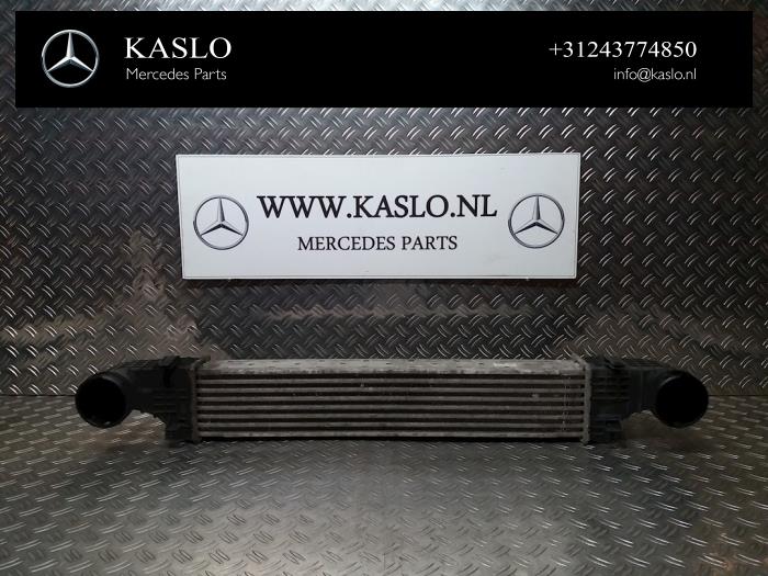 Usagé Intercooler Mercedes CLS (C219) 320 CDI 24V Prix sur demande proposé par kaslo auto parts