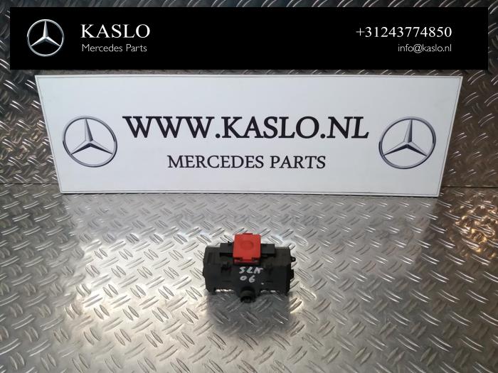 Używane Rózne Mercedes SLK (R171) 1.8 200 K 16V Cena na żądanie oferowane przez kaslo auto parts