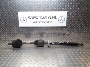 Used Front drive shaft, right Mercedes B (W246,242) 1.8 B-200 CDI BlueEFFICIENCY 16V Price € 75,00 Margin scheme offered by kaslo auto parts
