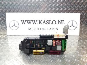 Usagé Boîte à fusibles Mercedes C Estate (S204) 2.2 C-250 CDI 16V BlueEfficiency Prix € 150,00 Règlement à la marge proposé par kaslo auto parts