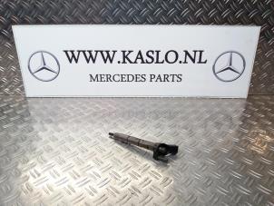 Used Injector (diesel) Mercedes E (W212) E-350 CDI V6 24V BlueEfficiency Price € 100,00 Margin scheme offered by kaslo auto parts