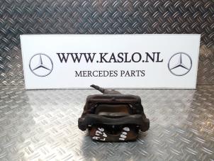 Gebrauchte Bremszange links vorne Mercedes A (W176) 1.6 A-180 16V Preis € 75,00 Margenregelung angeboten von kaslo auto parts