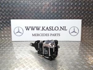 Usados Cinturón de seguridad izquierda delante Mercedes C (W204) Precio de solicitud ofrecido por kaslo auto parts