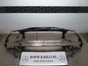 Używane Panel przedni Mercedes C (W204) 1.6 C-180K 16V BlueEfficiency Cena € 350,00 Procedura marży oferowane przez kaslo auto parts