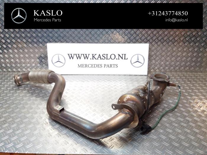 Used Front pipe + catalyst Mercedes A (W176) 1.5 A-180 CDI, A-180d 16V Price € 300,00 Margin scheme offered by kaslo auto parts