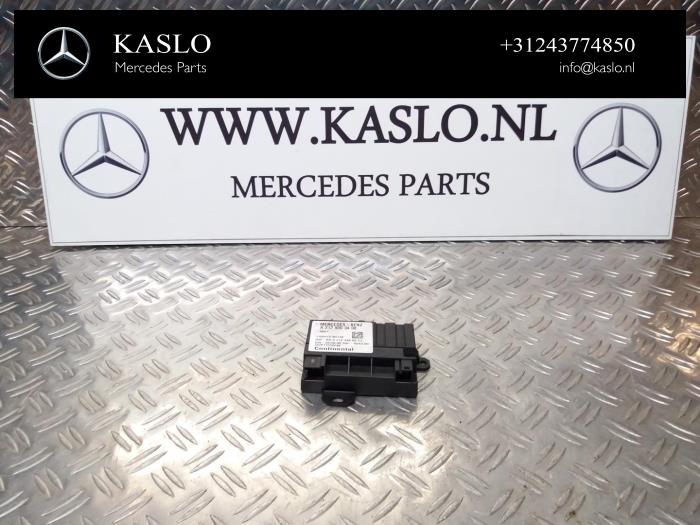 Begagnade Bränslepumpsrelä Mercedes E (W212) E-220 CDI 16V BlueEfficiency Pris € 50,00 Marginaltabell erbjuds av kaslo auto parts