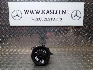 Używane Pompa wspomagania kierownicy Mercedes ML II (164/4JG) 3.0 ML-280 CDI 4-Matic V6 24V Cena € 150,00 Procedura marży oferowane przez kaslo auto parts