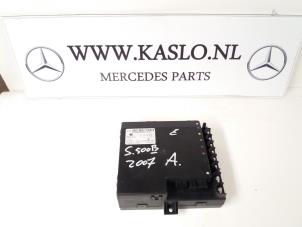 Używane Skrzynka bezpieczników Mercedes S (W221) Cena na żądanie oferowane przez kaslo auto parts
