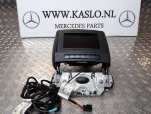 Używane Zaglówek Mercedes ML II (164/4JG) 3.0 ML-320 CDI V6 24V Cena € 100,00 Procedura marży oferowane przez kaslo auto parts