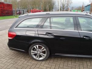 Used Rear right bodywork corner Mercedes E Estate (S212) E-250 CDI 16V BlueEfficiency Price on request offered by kaslo auto parts
