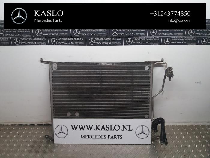 Begagnade Kondensor, luftkonditionering Mercedes SL (R230) 5.0 SL-500 V8 24V Pris € 50,00 Marginaltabell erbjuds av kaslo auto parts