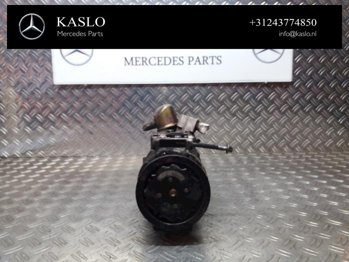 Usagé Pompe clim Mercedes SL (R230) 5.0 SL-500 V8 24V Prix € 150,00 Règlement à la marge proposé par kaslo auto parts