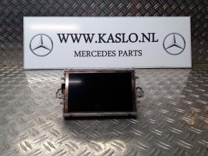 Used Navigation display Mercedes E Estate (S212) E-250 CDI 16V BlueEfficiency Price € 100,00 Margin scheme offered by kaslo auto parts