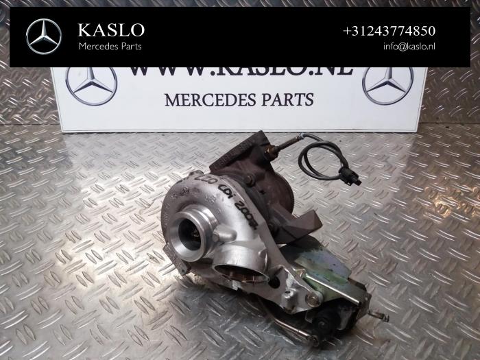 Używane Turbo Mercedes E (W211) 2.2 E-220 CDI 16V Cena € 200,00 Procedura marży oferowane przez kaslo auto parts