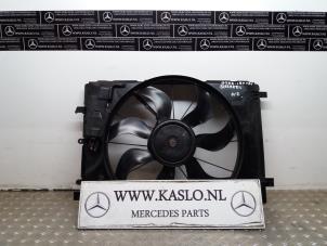 Used Radiator fan Mercedes B (W246,242) 1.8 B-180 CDI BlueEFFICIENCY 16V Price € 150,00 Margin scheme offered by kaslo auto parts
