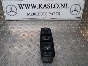 Używane Przelacznik combi okienny Mercedes B (W245,242) 2.0 B-180 CDI 16V Cena € 50,00 Procedura marży oferowane przez kaslo auto parts