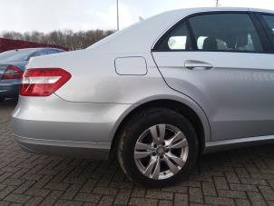 Used Rear right bodywork corner Mercedes E (W212) E-220 CDI 16V BlueEfficiency,BlueTEC Price on request offered by kaslo auto parts