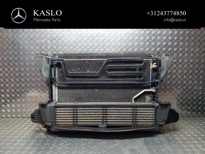 Usagé Intercooler Mercedes C Estate (S204) 1.8 C-180K 16V Prix € 100,00 Règlement à la marge proposé par kaslo auto parts