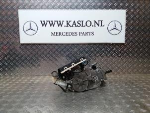 Used Tailgate motor Mercedes E Estate (S212) E-250 CDI 16V BlueEfficiency Price € 100,00 Margin scheme offered by kaslo auto parts