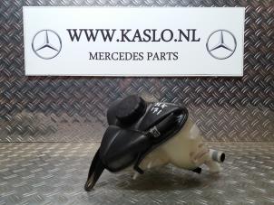 Gebrauchte Ausgleichsbehälter Mercedes SLK (R171) 1.8 200 K 16V Preis € 50,00 Margenregelung angeboten von kaslo auto parts