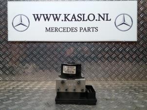 Usagé Bloc ABS Mercedes SLK (R171) 1.8 200 K 16V Prix € 150,00 Règlement à la marge proposé par kaslo auto parts