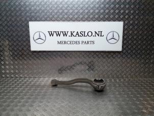 Used Front upper wishbone, right Mercedes E (C207) E-400 3.0 V6 Turbo Price € 50,00 Margin scheme offered by kaslo auto parts