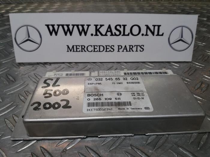 Ordinateur ESP d'un Mercedes-Benz SL (R230) 5.0 SL-500 V8 24V 2002