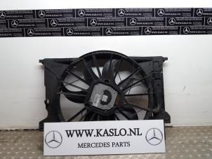 Usados Ventilador de radiador Mercedes CLS (C219) 350 CGI 3.5 V6 24V Precio de solicitud ofrecido por kaslo auto parts