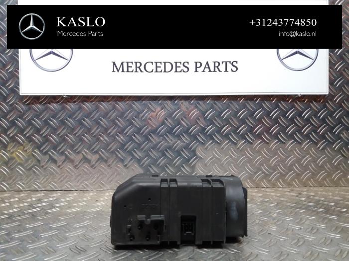 Begagnade Luftfjäder Mercedes S (W221) 3.0 S-280 24V Pris på förfrågan erbjuds av kaslo auto parts