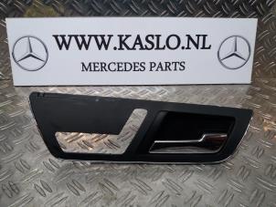 Usados Manija de puerta de 4 puertas derecha delante Mercedes S (W221) 3.5 S-350 24V Precio de solicitud ofrecido por kaslo auto parts
