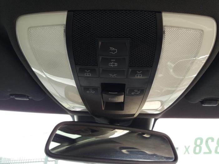 Retrovisor interior de un Mercedes-Benz C (C204) 2.2 C-250 CDI 16V BlueEfficiency 2012