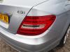 Feu arrière droit d'un Mercedes-Benz C (W204) 2.2 C-220 CDI 16V BlueEFFICIENCY 2012