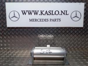 Używane Poduszka powietrzna prawa (deska rozdzielcza) Mercedes S (W221) 3.0 S-320 CDI 24V Cena € 75,00 Procedura marży oferowane przez kaslo auto parts