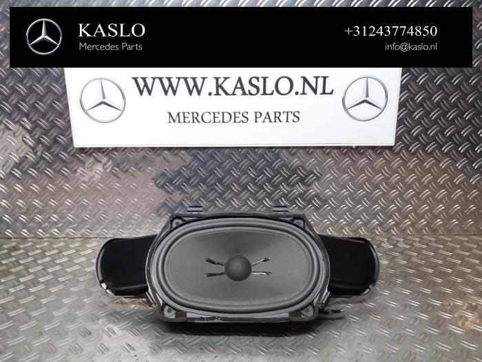 Begagnade Bashögtalare Mercedes S (W221) Pris € 30,00 Marginaltabell erbjuds av kaslo auto parts