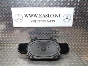Used Subwoofer Mercedes S (W221) Price on request offered by kaslo auto parts