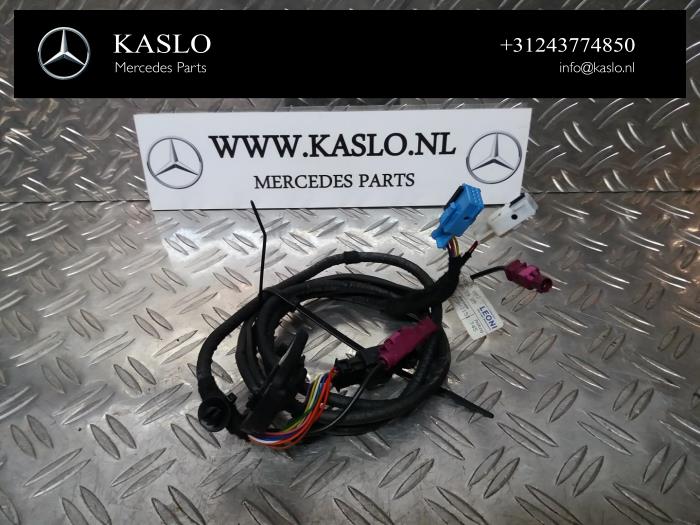 Używane Bluetooth rózne Mercedes S (W221) Cena € 50,00 Procedura marży oferowane przez kaslo auto parts