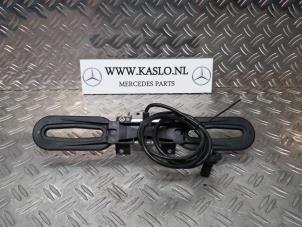 Gebrauchte Antenne (sonstige) Mercedes SL (R230) 3.5 SL-350 V6 24V Preis € 50,00 Margenregelung angeboten von kaslo auto parts