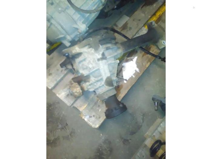 Gebrauchte Differential vorne Jeep Cherokee/Liberty (KJ) 3.7 V6 24V Preis € 400,00 Margenregelung angeboten von Rooie Ben autodemontage