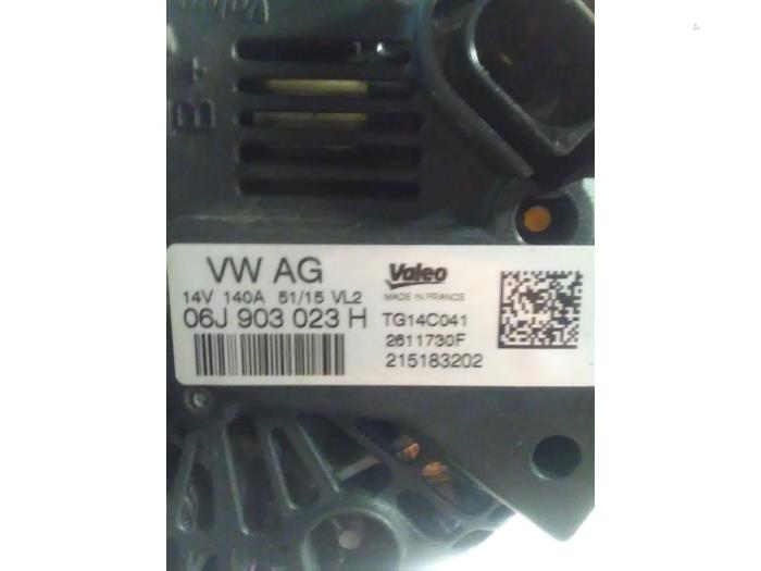Begagnade Dynamo Seat Leon (5FB) 1.8 TSI Ecomotive 16V Pris € 30,00 Marginaltabell erbjuds av Rooie Ben autodemontage