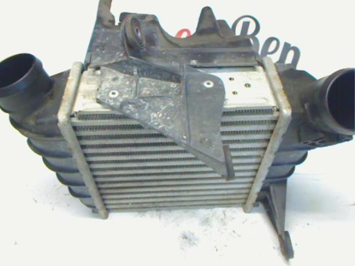 Usados Intercooler Volkswagen Polo IV (9N1/2/3) 1.4 TDI 70 Precio € 50,00 Norma de margen ofrecido por Rooie Ben autodemontage