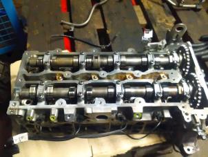 Used Cylinder head Mercedes E (C207) E-250 CDI 16V Price on request offered by Rooie Ben autodemontage