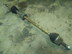 Used Front drive shaft, right Fiat 500 (312) 1.2 69 Price on request offered by Rooie Ben autodemontage