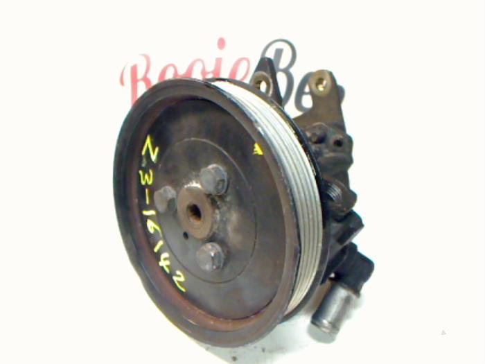 Usagé Pompe de direction BMW Z3 Roadster (E36/7) 1.8 Prix € 40,00 Règlement à la marge proposé par Rooie Ben autodemontage